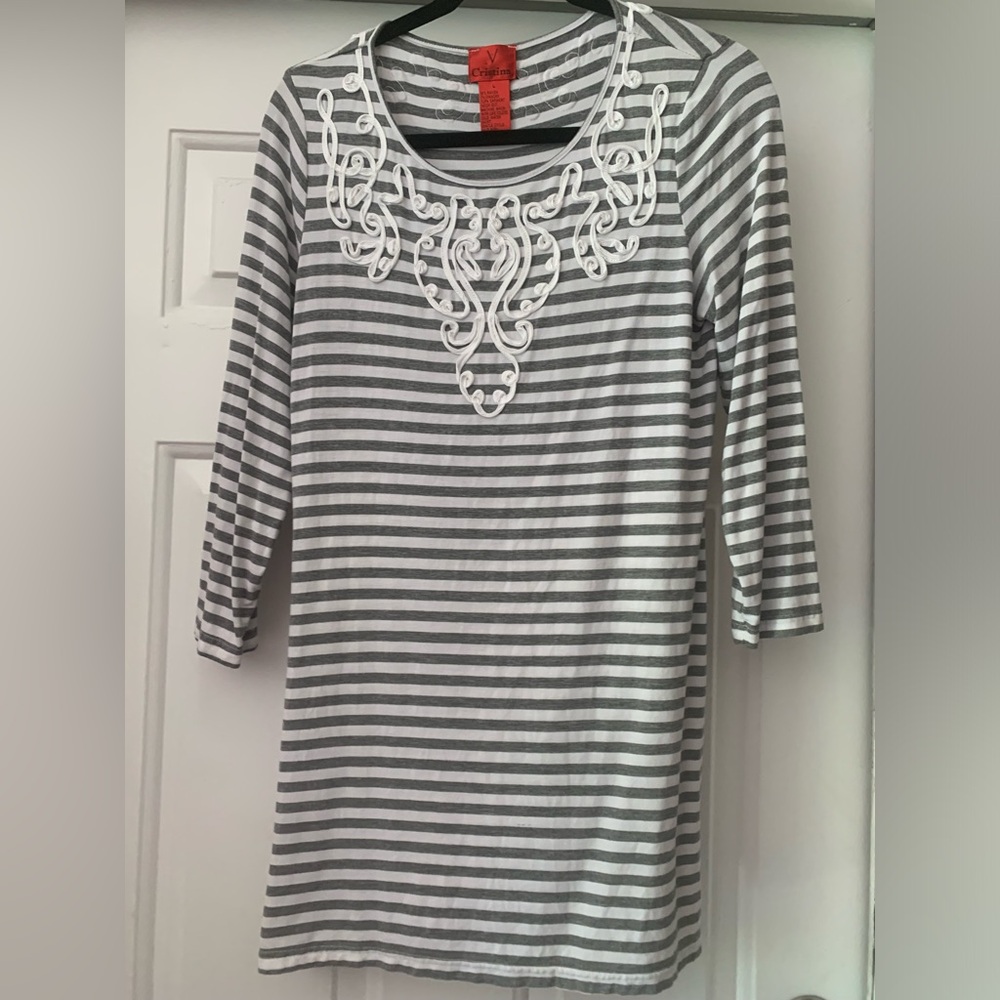 V Christina striped women’s dress size L